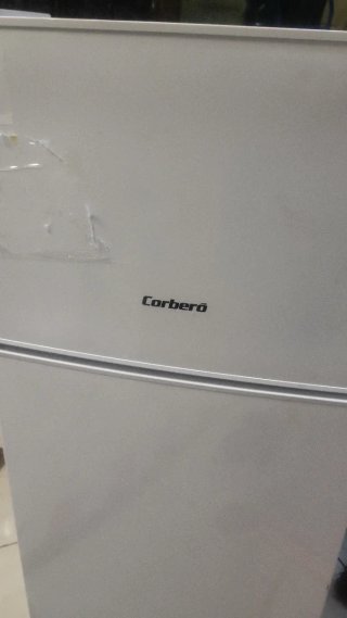 Nevera con congelador nueva