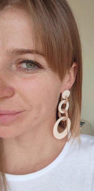 Pendientes grandes aro beige y blanco
