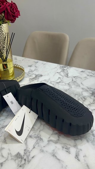 Chanclas Nike Negras
