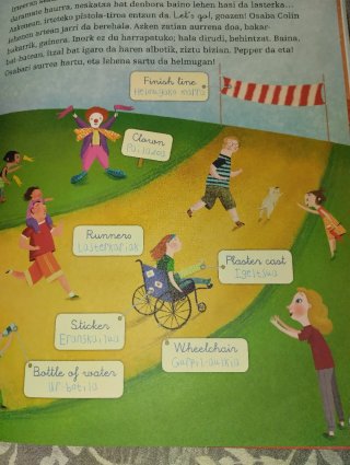 Nina Ingalaterrako Kiroldegian - Libro Infantil
