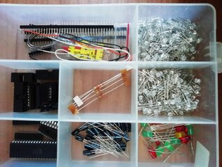 Lotto Componenti Elettronici – LED, Resistenze