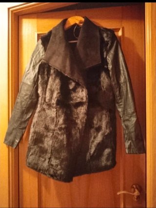 Chaqueta negra de ante y cuero