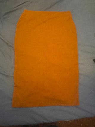 Falda Zara naranja Talla L