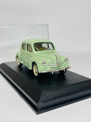 Renault 4/4 (1954) 1/43