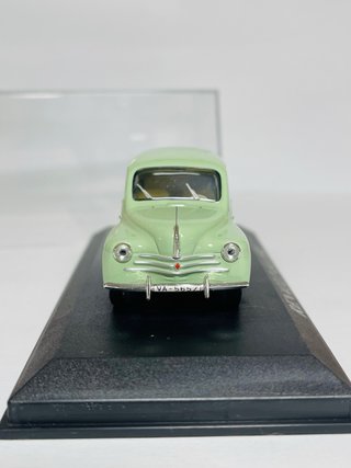 Renault 4/4 (1954) 1/43