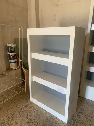 Estantería blanca de madera / Tamaño medio