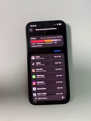 iPhone 16 e 128 GB