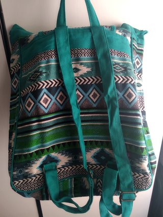 Mochila étnica con tejido JACQUARD