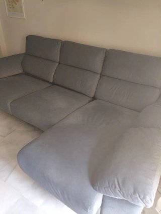Sofá modular gris de tela