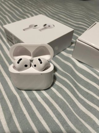 Airpods 4 Blancos