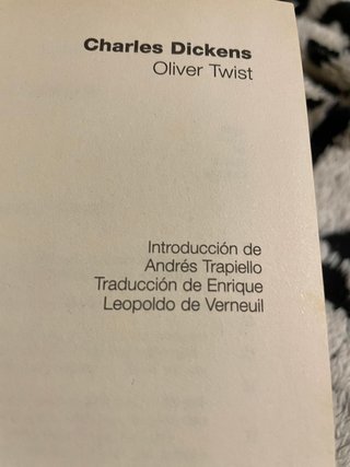Oliver Twist. Dickens (2003)