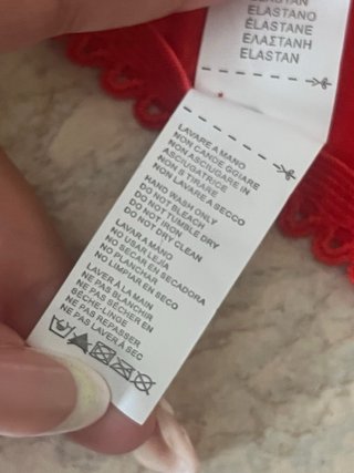Mutanda slip da donna rossa in pizzo floreale