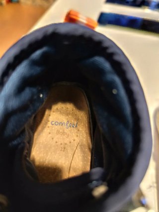 Zapatillas niño impermeables azul marino