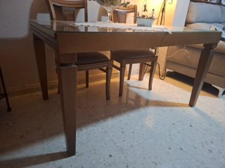 Mesa de comedor madera y cristal