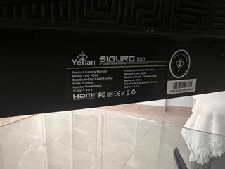 PS4 SLIM 1TB
