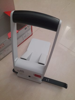 Taladradora Novus B270 Gris 70 Hojas