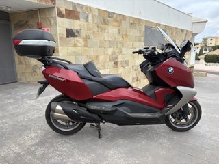 BMW GT 650 Maxi Scooter Rojo/Plata