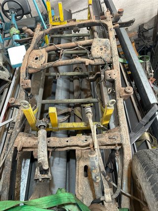 Chasis Mitsubishi Montero V20 Corto DOCUMENTADO