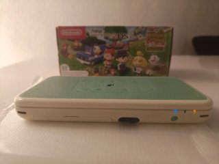 Nuovo Nintendo 2DS XL Edizione Animal Crossing