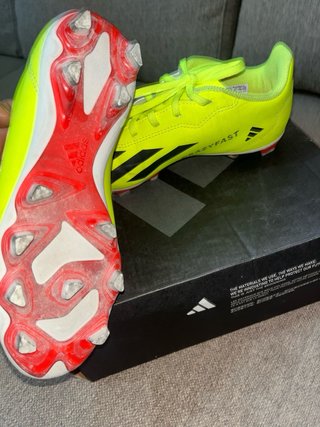 Botas Adidas Fútbol Amarillas