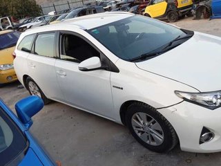 420721 espejo toyota auris touring sports (e18)