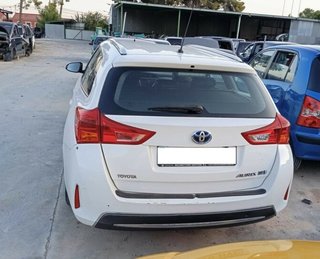 420721 espejo toyota auris touring sports (e18)