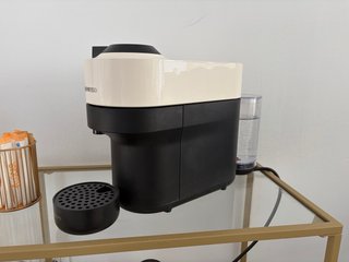 Cafetera Nespresso Vertuo Pop Crema