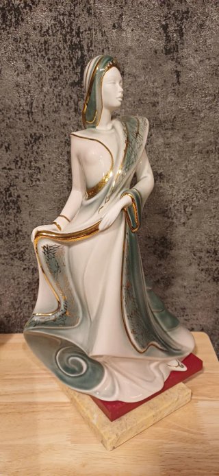 Figura de porcelana