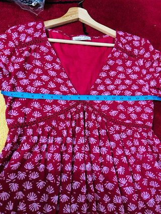 Vestido Vermelho Estampado Curto