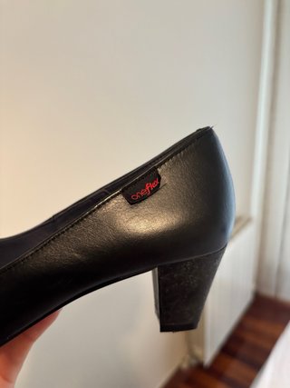 Zapatos de salón negros OneFlex