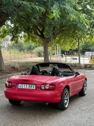 Mazda MX-5 2002