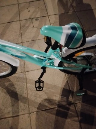 Bicicleta infantil niña mint.