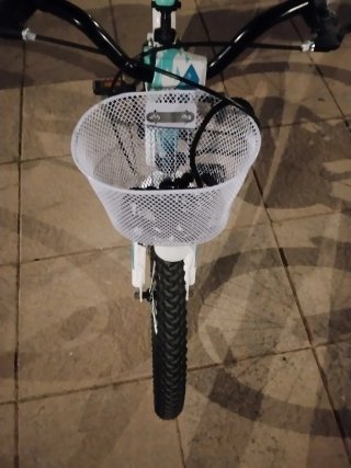 Bicicleta infantil niña mint.