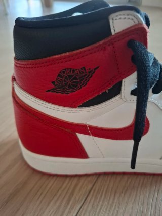 Nike Air Jordan 1 Retro High Rojo/Blanco