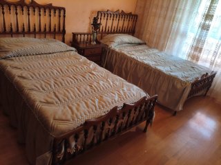 2 Camas 90cm con Cabecero Madera