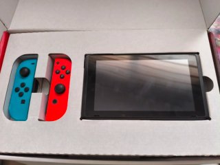 Nintendo Switch Azul y Rojo