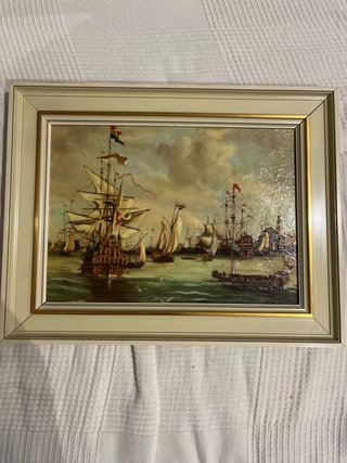 Tres cuadros de barcos