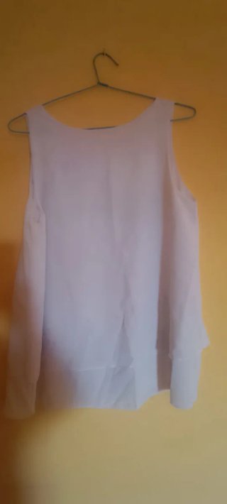 Camiseta tirantes blanca labios leopardo