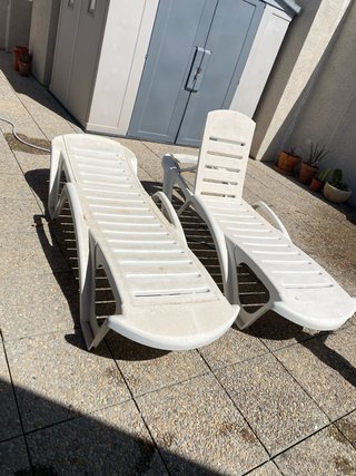 2 Hamacas de plástico blancas