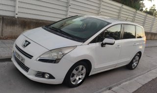 Peugeot 5008 2010
