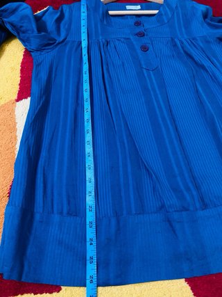 Blusa azul de manga 3/4 para mujer