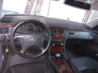 Mercedes E320 CDI