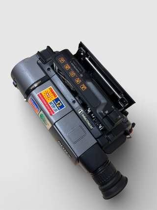 Sony Handycam CCD-TR640E + Accesorios