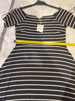 Vestido Negro Rayas Blancas Talla S Sin Estrenar..