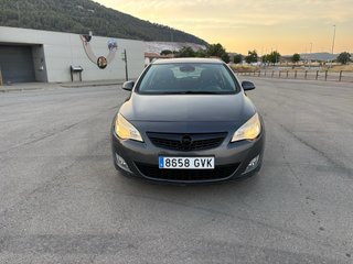 Opel Astra 1.7 CDTI 125 CV