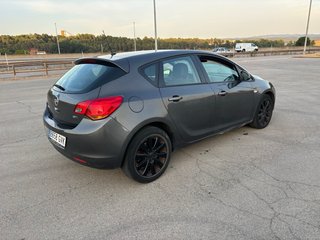 Opel Astra 1.7 CDTI 125 CV
