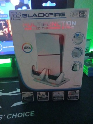 Base Carga PS5 Blackfire Multifunción RGB