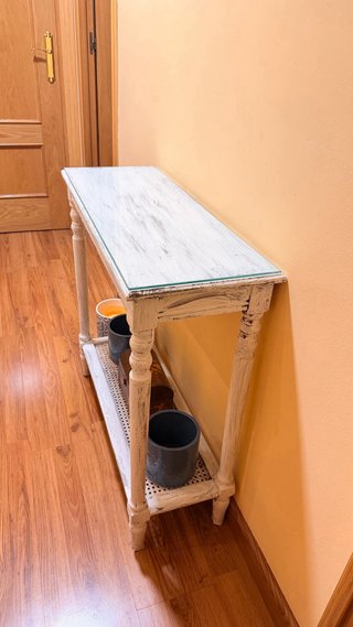 Mesita auxiliar recibidor madera y cristal