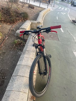 Bicicleta Rockrider BTWIN 540 Roja