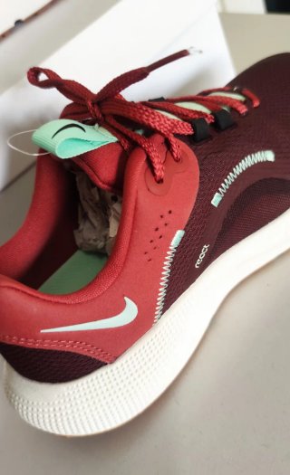Zapatillas Nike Escape Run 2